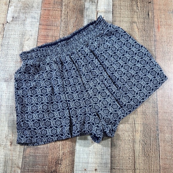 Knox Rose Pants - Knox Rose Navy Blue Geometric Rayon Smocked Waist Shorts Lined Pockets Large L